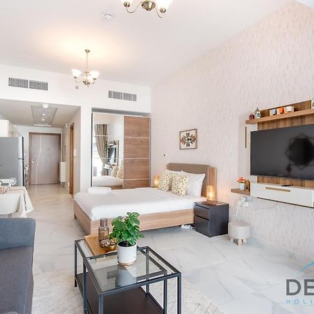 Intimate Studio At Millennium Binghatti Residence Business Bay By Deluxe Holiday Homes Dubái Exterior foto