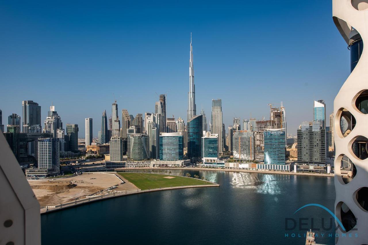 Intimate Studio At Millennium Binghatti Residence Business Bay By Deluxe Holiday Homes Dubái Exterior foto