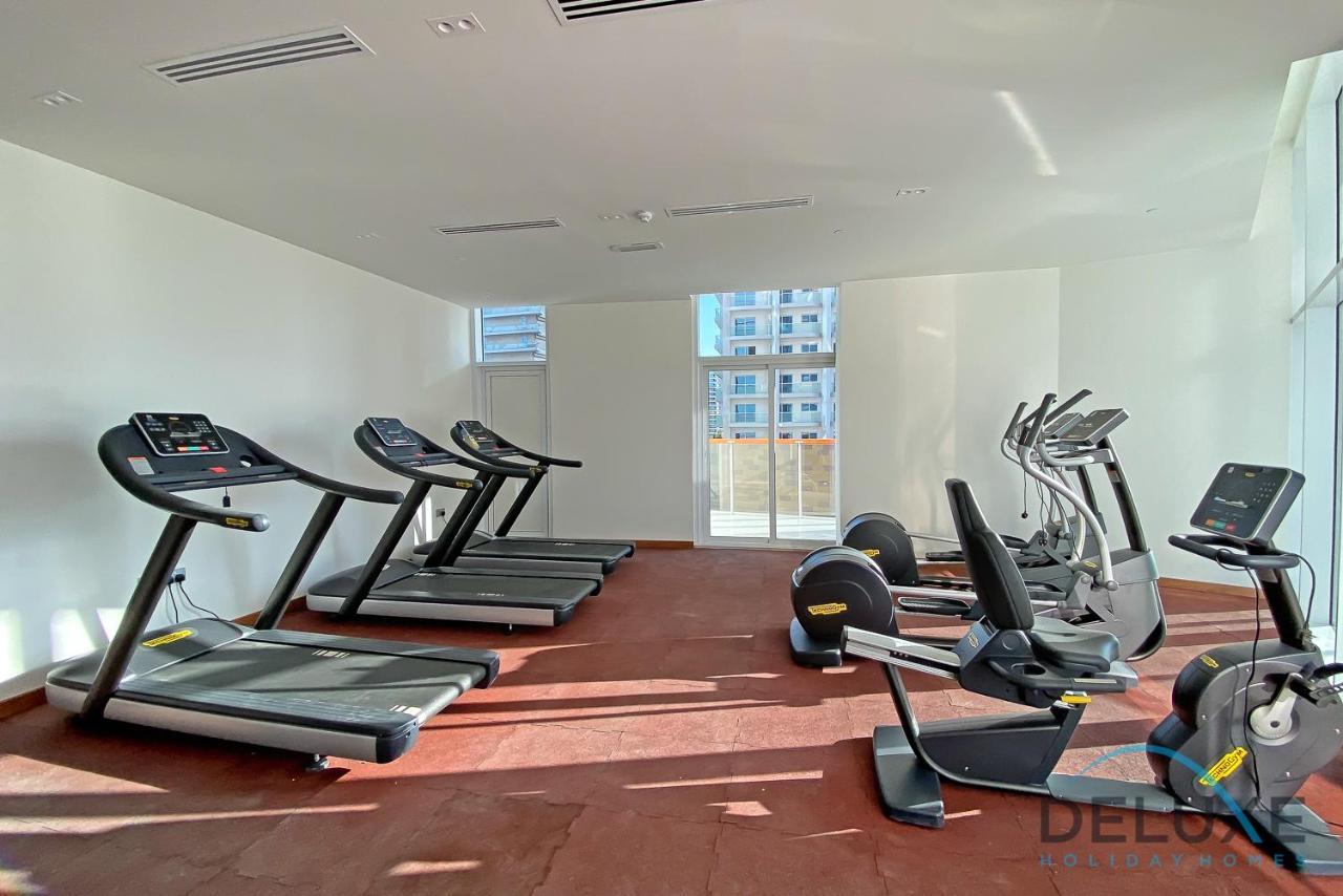 Intimate Studio At Millennium Binghatti Residence Business Bay By Deluxe Holiday Homes Dubái Exterior foto