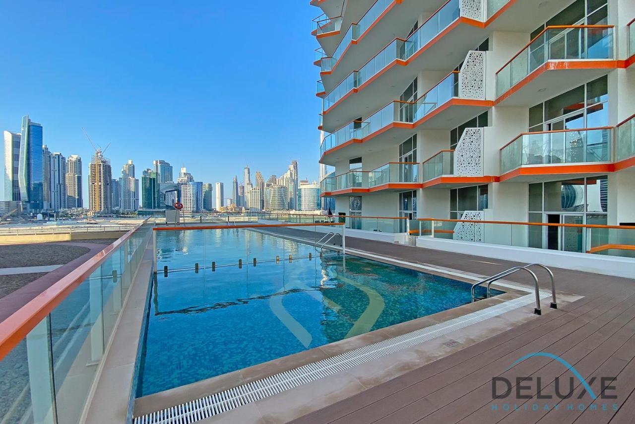 Intimate Studio At Millennium Binghatti Residence Business Bay By Deluxe Holiday Homes Dubái Exterior foto